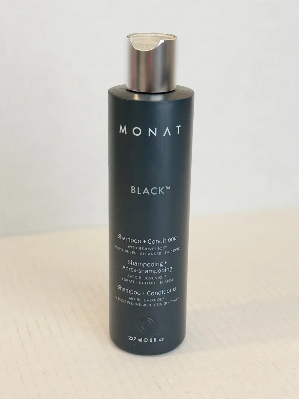 Monat BLACK Shampoo + Conditioner — Black